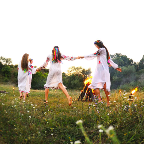 FIVE THINGS YOU (MAYBE) DIDN'T KNOW ABOUT MIDSUMMER