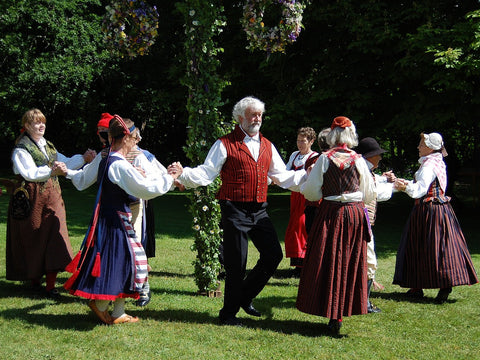 7 Things No One Tells You About Swedish Midsummer (But Absolutely Should)