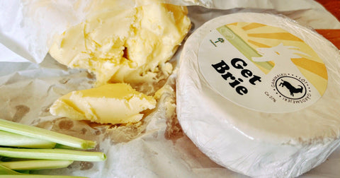 Löt Gårdsmejeriet Getbrie - Goat Brie - 160g-Swedishness