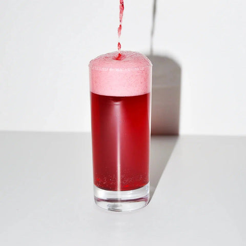 TWOFACE BLÅBÄRSSODA - CARBONATED BLUEBERRY SODA - 25 cl X 2-Swedishness